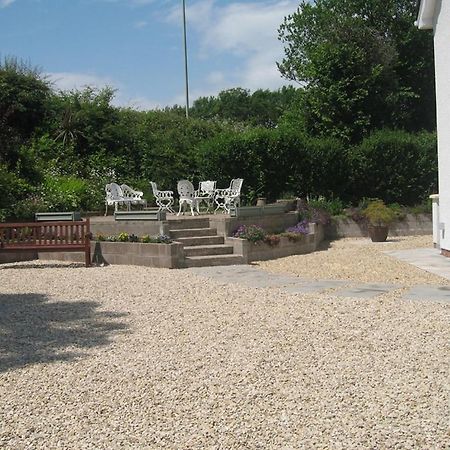 Hazelwood House Bed & Breakfast Бридженд Екстериор снимка